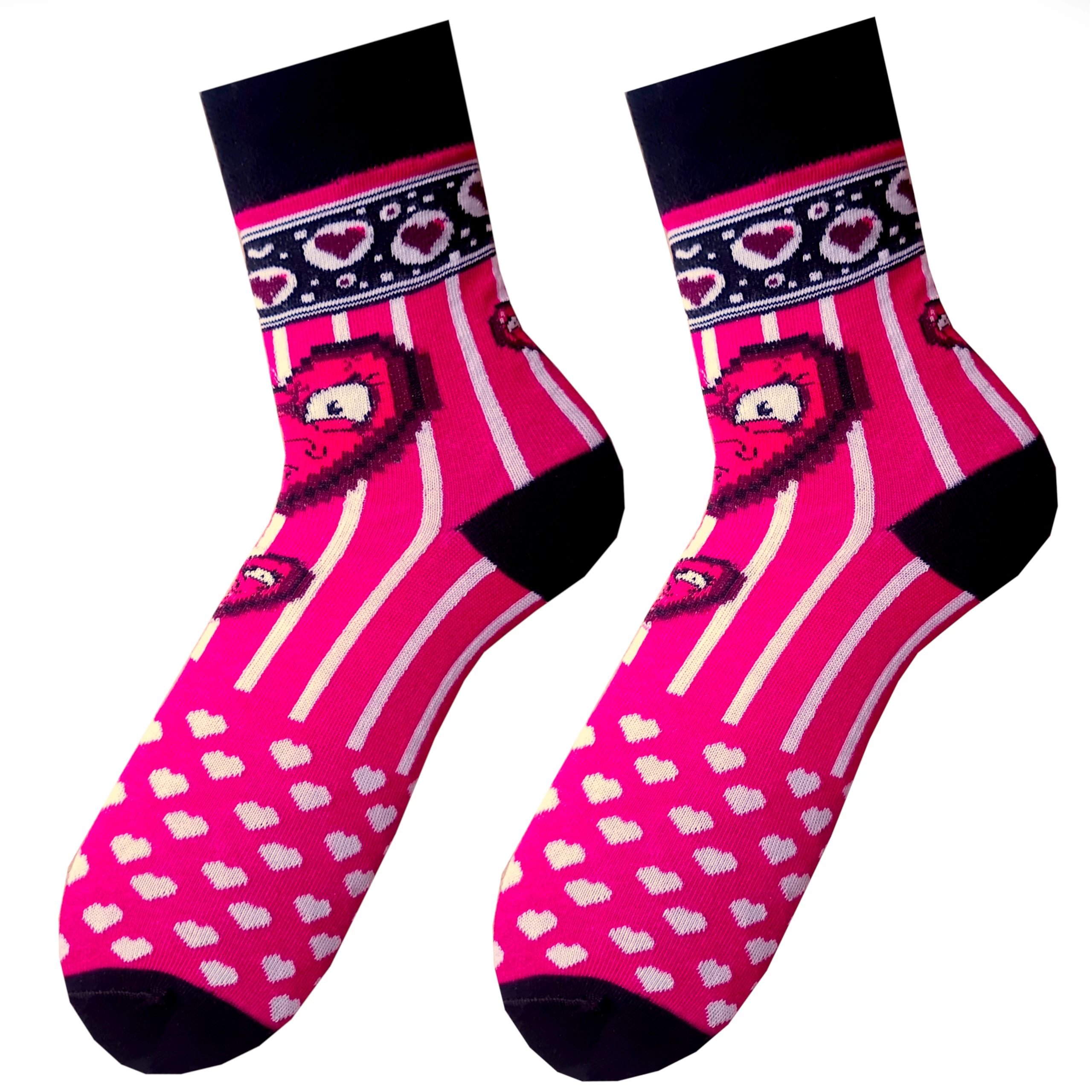 angrylove flat Grumpy Heart Socks - Image 1