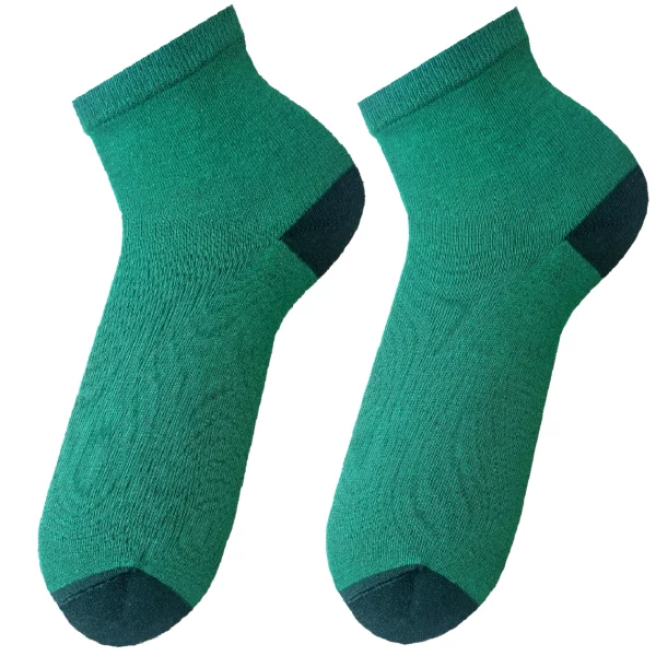 Green ankle socks